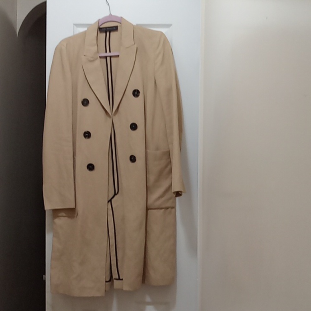 Women beige 3/4 open coat